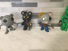 ROBLOX PIGGY FIGURES LOT 3”