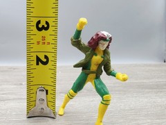Vintage 1995 Marvel Hardee’s X-Men “Rogue” Action Figure 2.5″