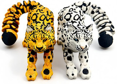 2pcs – 3D Printed Animal Snow Leopard 8.3 inches, Flexible, Gold & White