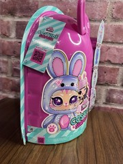 MGA L.O.L. Surprise Tweens Costume Surprise Action Figure Collection, Aya Cherr…
