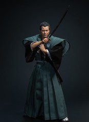 Infinite Statue X Kaustic Plastik TOSHIRO MIFUNE SAMURAI 12in Action Figure Doll