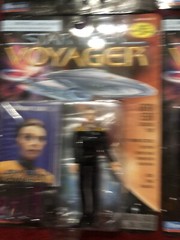 4 Different Unopened 1996 Playmates Star Trek Voyager Figures