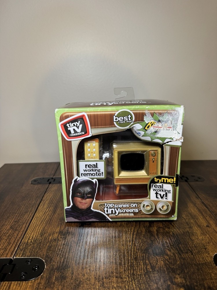 DAMAGED Tiny TV Classics Batman Clips Tested: Working, TV & Remote, In orig. box