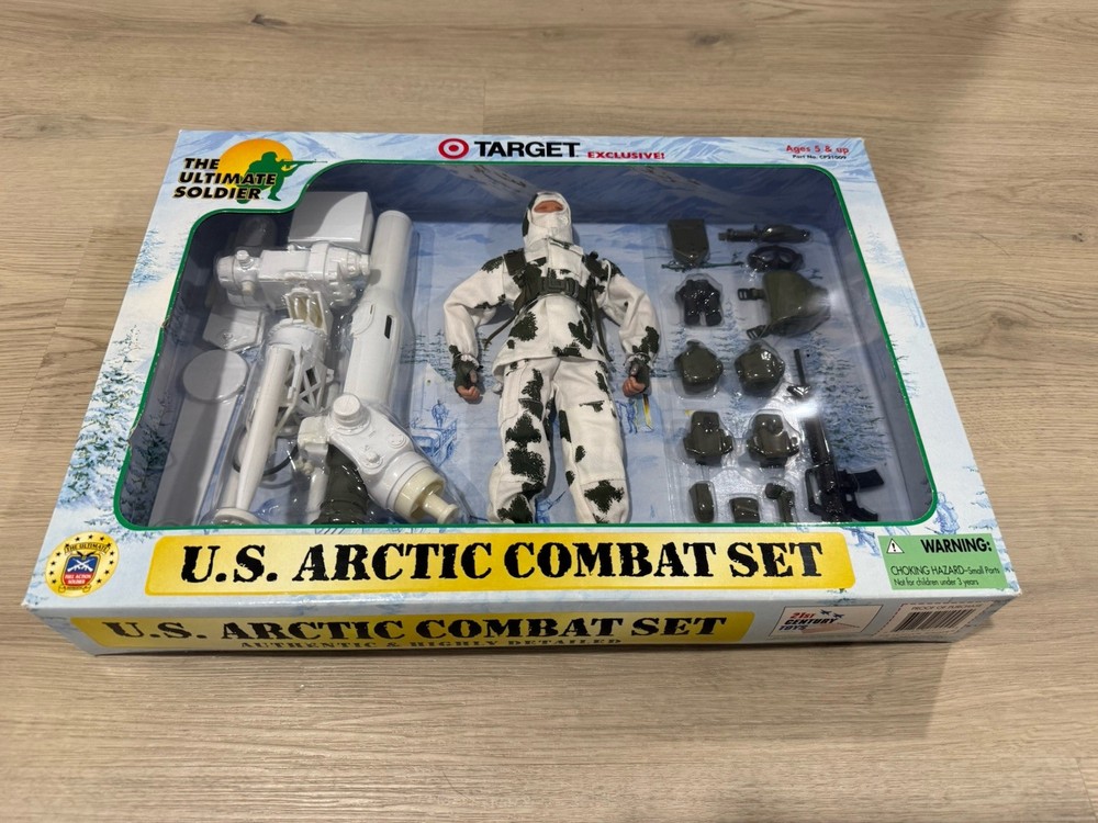 21ST CENTURY TOYS Ultimate Soldier TARGET EXCLUSIVE U.S. Artic Combat Set—NEW
