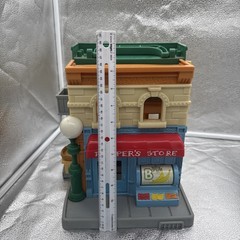Sesame Street 2010 Mr. Hoopers Store 123 Neighboourhood Playset No Figures