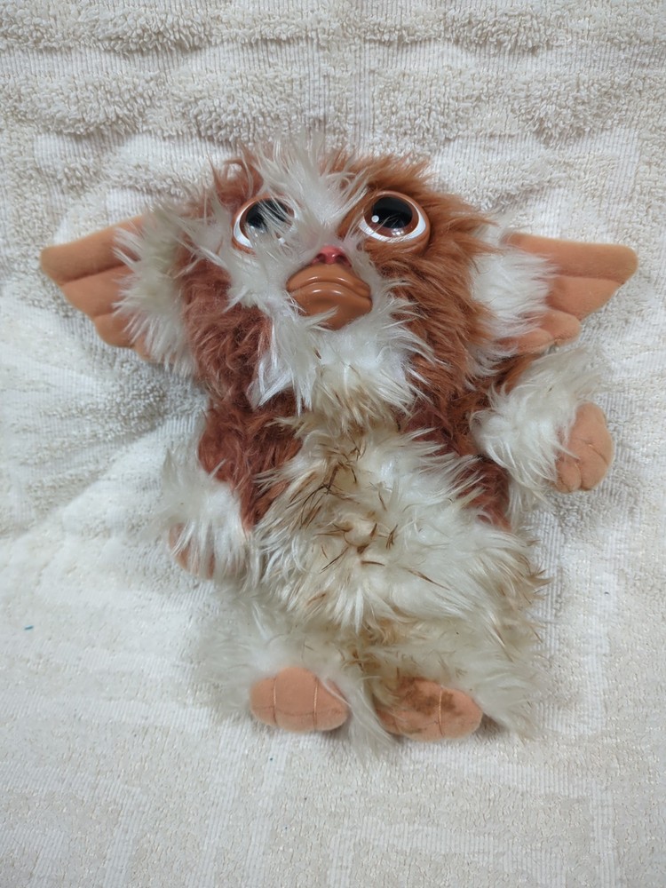VTG 1984 Gremlins Gizmo Squeaks Hasbro WB Mogwai RARE No Tags Plush