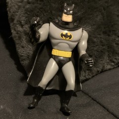 DC Comics Batman Plastic Action Figure Gray Black Yellow w/ Cape