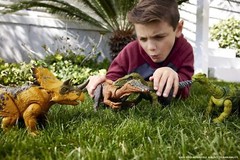 Jurassic World Roar and Attack Medium Dinosaur Toy Figure for Ages 4 and Up