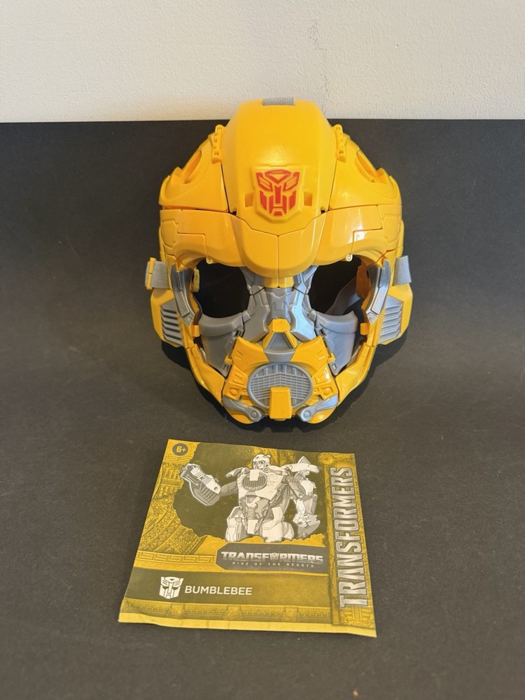 Hasbro Transformers Bumblebee 2-in-1 Converting Mask