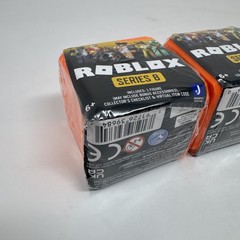 LOT of 6 – ROBL0X CELEBRITY SERIES 8 Orange Sealed Blind Box Mystery Figures
