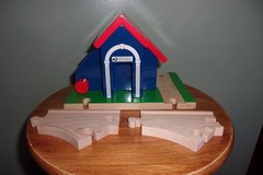 ERTL HOMETOWN ROADWAY UNITED STATES POST OFFICE 7 PC. SET GOOD COND. MAILBOX +