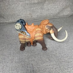 Primal Clash Dino Commander Beast Taming Squad Triceratops & Mammoth w Saddles