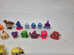 Disney Doorables Finding Nemo Lot Of 18 (Neon, Easter Pastel, Remember When, Etc