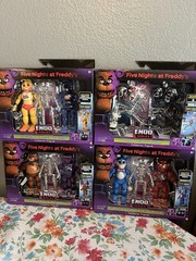 IN HANDFive Nights at Freddy’s Endo Series 2 FULL SET Freddy Bonnie Chica Mangle