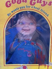 Trick or Treat Studios Child’s Play 2 Ultimate Chucky Doll with Box & Extras