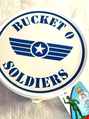 Pixar Toy Story BNWT Bucket 75 Army Men Package Sealed Parachute Man Lego Medic
