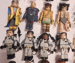 Minimates Lot Of 24 Marvel X-men Ghostbusters Terminator Back To The Future