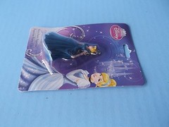 Disney Princess Cinderella Keychain 2.25″in PVC Figure