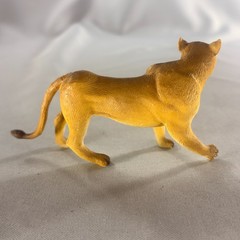 Lot of 7 Toy Animal Figures tiger lion leopard rhino dog terra brooklyn lollipop