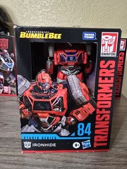 Transformers Studio Series Lot of 4. 80 Brawn,81 Wheeljack,82 Ratchet,84…