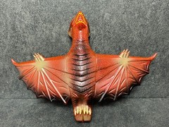 Marusan Gyaos Red Glitter Sofubi 10″ Soft Vinyl Figure Gamera w/ Header & Bag