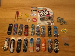 19 TechDeck Skateboards Finger Boards and Accessories shown In Pics A5
