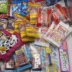 Zuru Surprise Mini Brands Food ~ HUGE Lot Of Candy