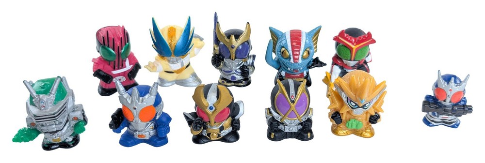 Lot of 11 Bandai Kamen Rider Tokusatsu Finger Puppets: 1.5″ Japan Vinyl Figures