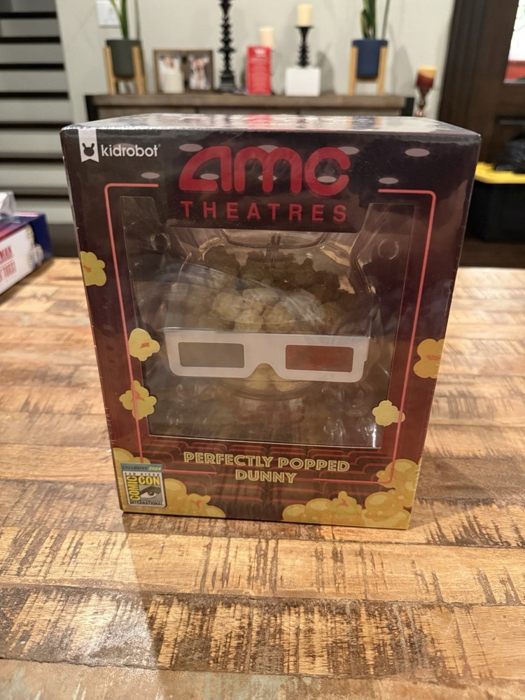 SEALED Kidrobot x AMC THEATERS x SDCC 2024 Exclusive 8″ PERFECTLY POPPED Dunny
