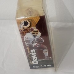 2002 McFarlane Football Series 5 Stephen Davis #48 White Dirty Uniform Var.