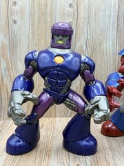 Marvel Super Hero Squad Sentinels Set Of 2 Figures Hasbro Blue Purple