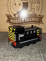 MAVIS ! THOMAS FRIENDS TRAIN Diecast 2009 TAKE N PLAY ALONG ! CGI FACE