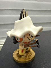 USOPP – Labubu The Monsters x One Piece Series – Preowned figure , stand, card