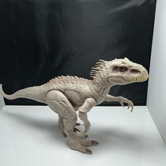 Mattel HNT63 Jurassic World Dino Trackers Camouflage ‘N Battle Indominus Rex