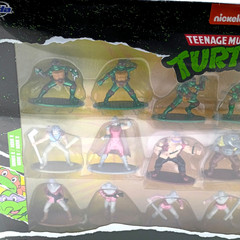 Teenage Mutant Ninja Turtles Jada Toys Nano Metalfigs Diecast Comic Book Set NEW