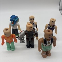 R0BL0X Toys Action Mini Figures Lot 12 + 19 Changeable Accessories