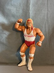 Vintage 1988 Hulk Hogan LJN Titan Sports White Shirt Wrestling Superstars