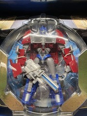 SDCC COMIC CON 2011 HASBRO EXCLUSIVE TRANSFORMERS OPTIMUS PRIME FIRST EDITION
