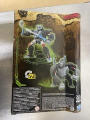 Hasbro Transformers Kingdom War For Cybertron Optimus Primal Voyager Class New