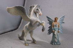Schleich Bayala Unicorn & Pegasus Fantasy Elf Flower Dragon Lot of 4 Horses