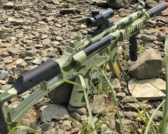 M4 Carbine, Light Up Combat Rifle Machine Gun Toy, Light/Sound/Vibration, Batter