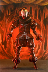 NECA 7″ Ultimate Blood/Bloody Pennywise Welcome To Derry Action Figure