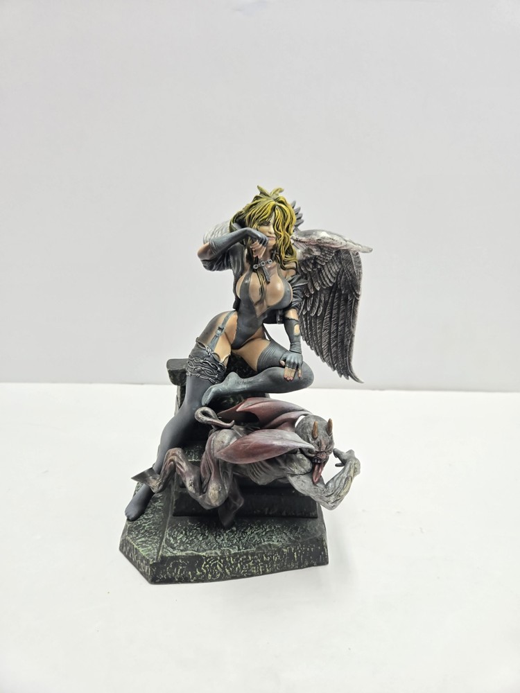 1999 BIZ END OF EDEN Figure Statue 7.5″ Simon Bisley Master Artists Series
