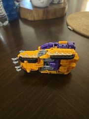 Transformers War for Cybertron Siege Deluxe Impactor WFC-S42 Complete