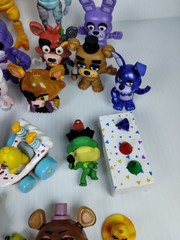 Five Nights At Freddy’s Action Figures Large 50 Piece Lot & Accessories