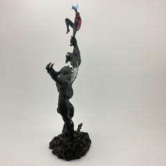 Marvel Spider-Man 2 Collector’s Edition 19″ Statue Venom Miles Morales PS5