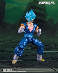Dragon Ball Z Vegito Super Saiyan Blue SDCC Demoniacal Fit Figure US STOCK NIB