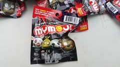 Lot of 20 Five Nights at Freddys Funko Mymoji Blind Bags New Sealed Cawthorn