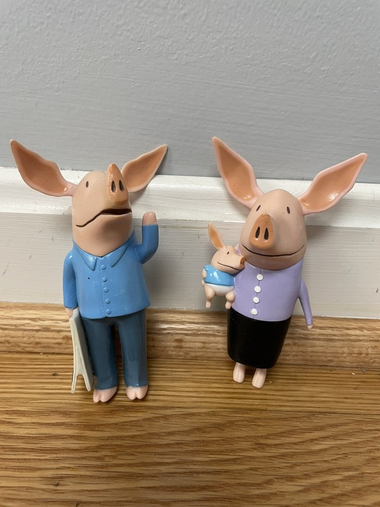 Olivia Pig Toy Figurines Set Mom Dad Baby