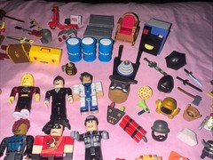 Large Mixed Lot of Robolox Action Figures & Accessories Toy Lot